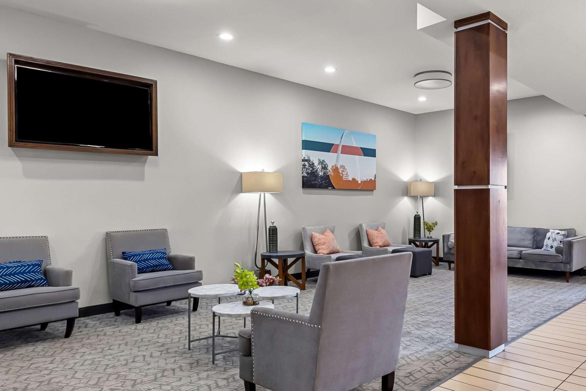 Best Western St. Louis Airport North Hotel & Suites Hazelwood Exterior foto